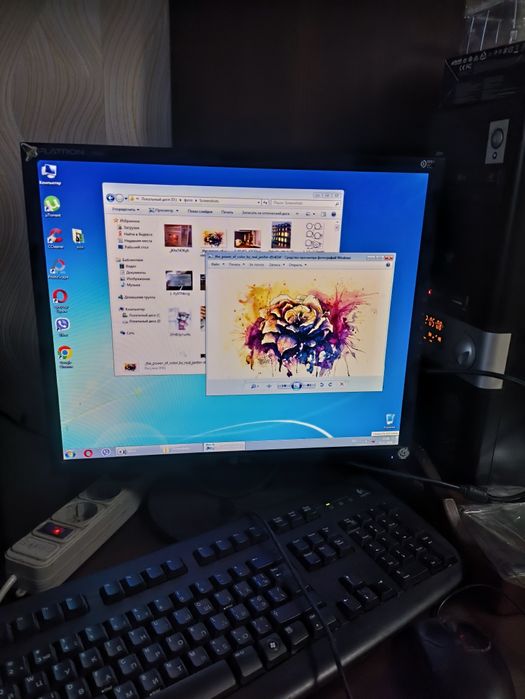 ПК, системний блок , монітор, мишка, клавіатура.