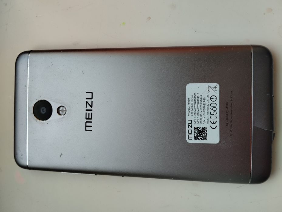 Телефон на запчастини