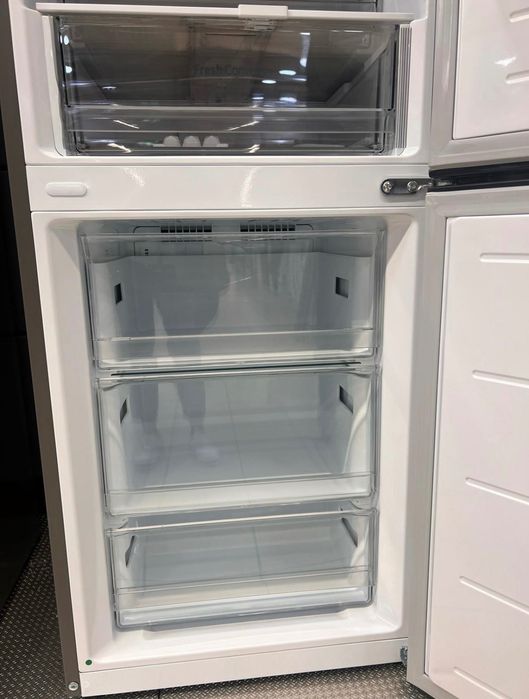 Vendo um Frigorifico da marca LG e uma TV da marca TCL