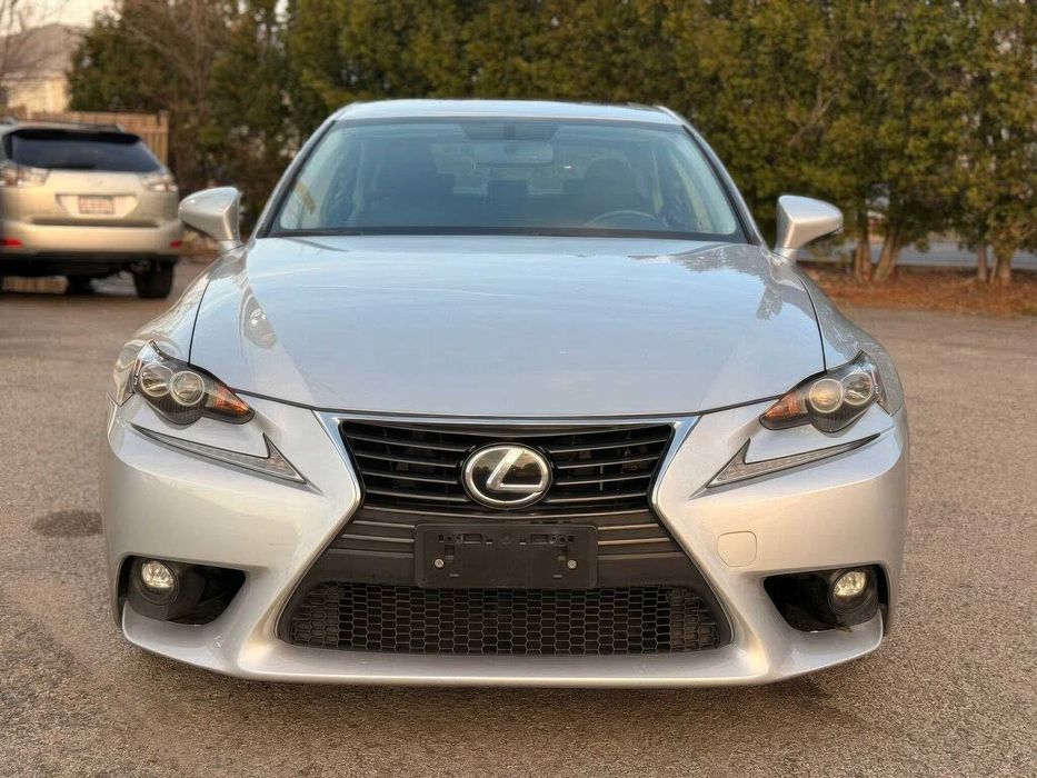 Lexus IS 350      2015