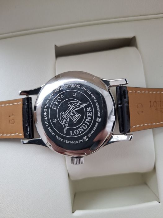 Годинник марки Longines.