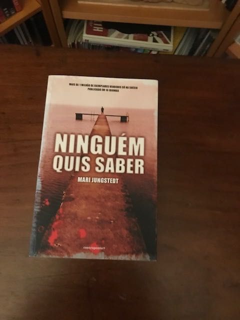 Dan Brown,  Camilla Lackberg, Livros policiais