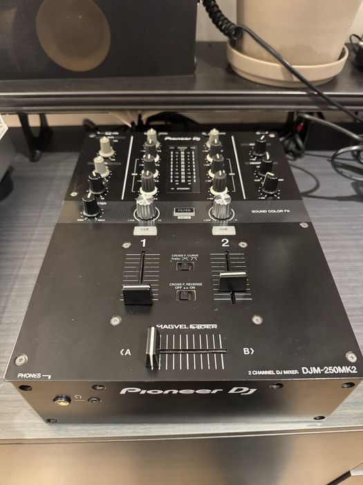 Pioneer DJM250 mk2 (c/ decksaver)