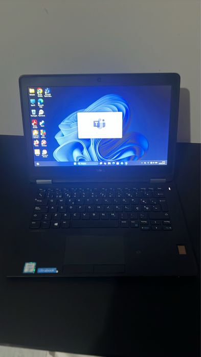 Vendo portatil como novo