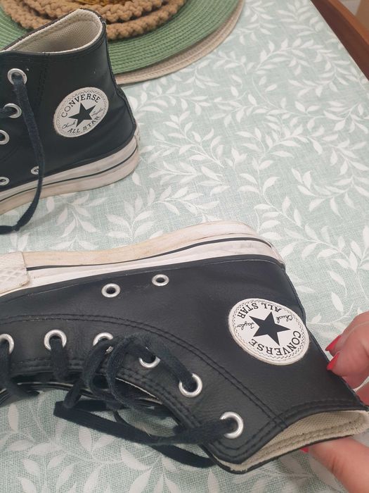 Sapatilha bota em pele como novos tamanho 34 Converse