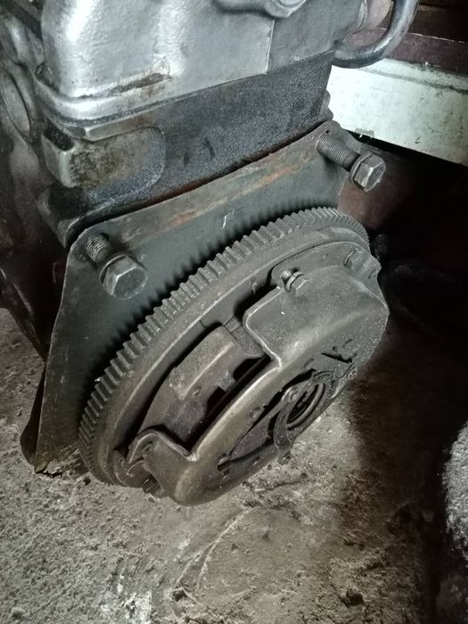 Двигатель ВАЗ 2107