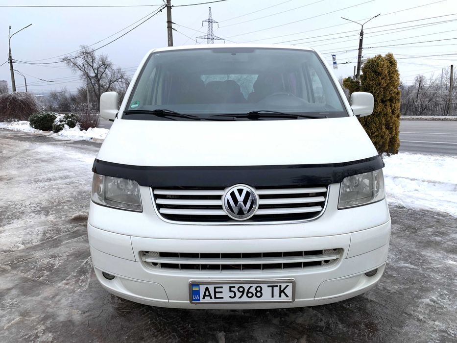Volkswagen Transporter 1.9 TDI Пассажир 2007 год.