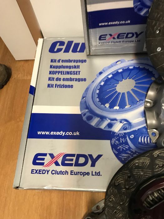 Kit Embraiagem EXEDY Mitsubishi Canter Fuso Nissan Toyota Isuzu Hyunda