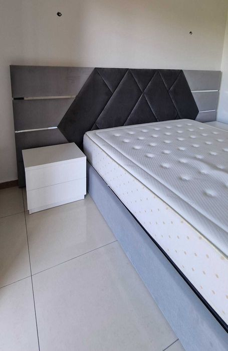 Camas de Casal Estofadas de Luxo 689€ Disp. em Várias Cores! 190x140m!