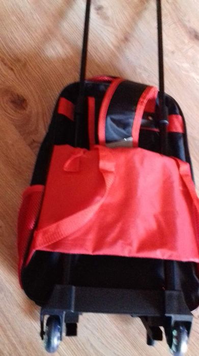 Pilne Oferuje Super Takie Nowe Plecaki