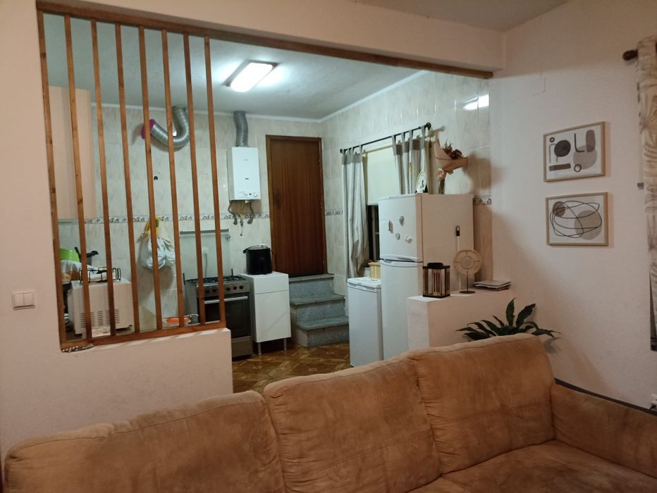 Moradia T2+1 em Fornos de Algodres (Guarda)