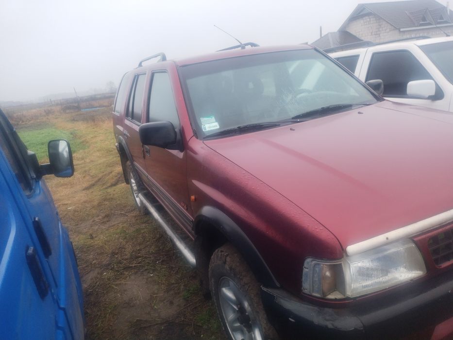 Опель Фронтера а 2,3