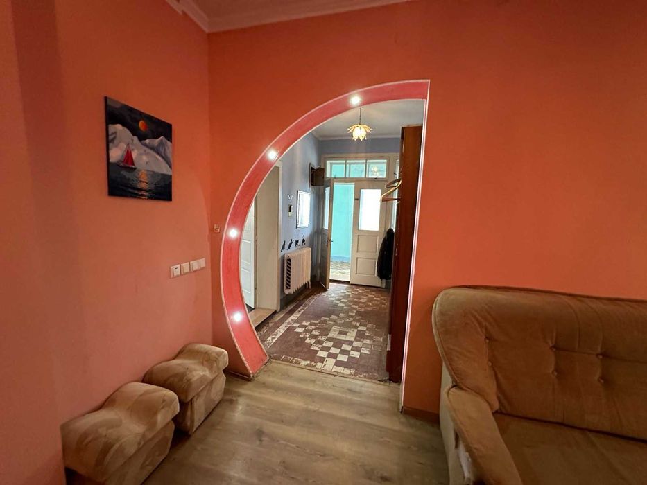 Продається будинок в с. Бедевля