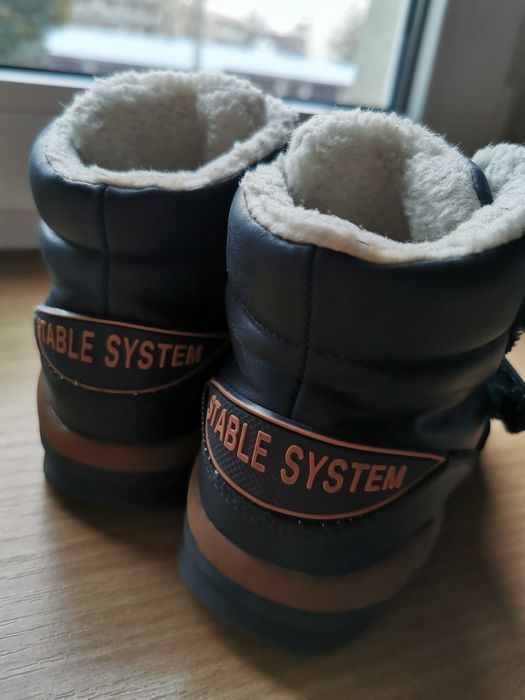 Buty zimowe ocieplane BioFit chłopięce na rzepy rozmiar 25 futerko