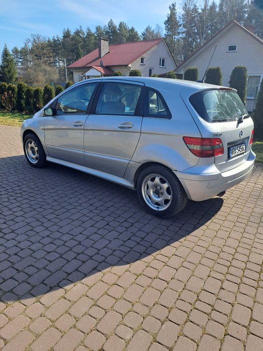 Mercedes-Benz B klasa