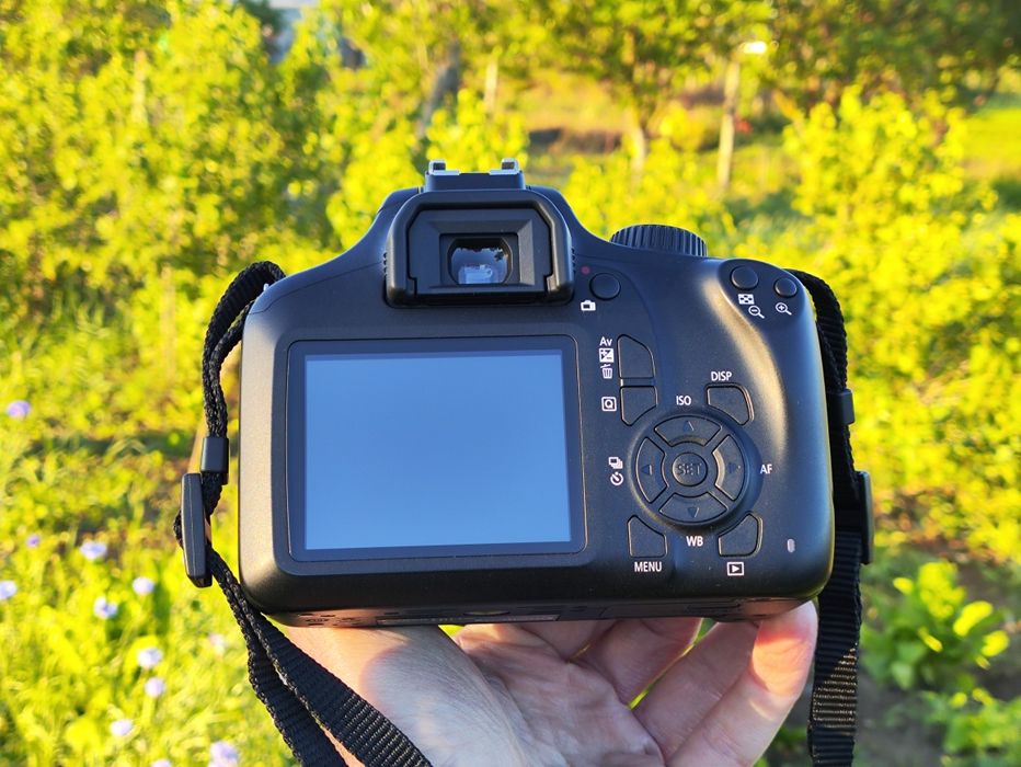 Canon 4000D WIFI+Сумка Зеркалка зеркальный фотоаппарат