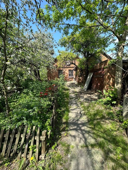 Продається будинок .