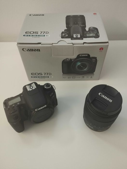Canon EOS 77D EF-S 18–135mm IS USM Kit, com acessórios incluídos