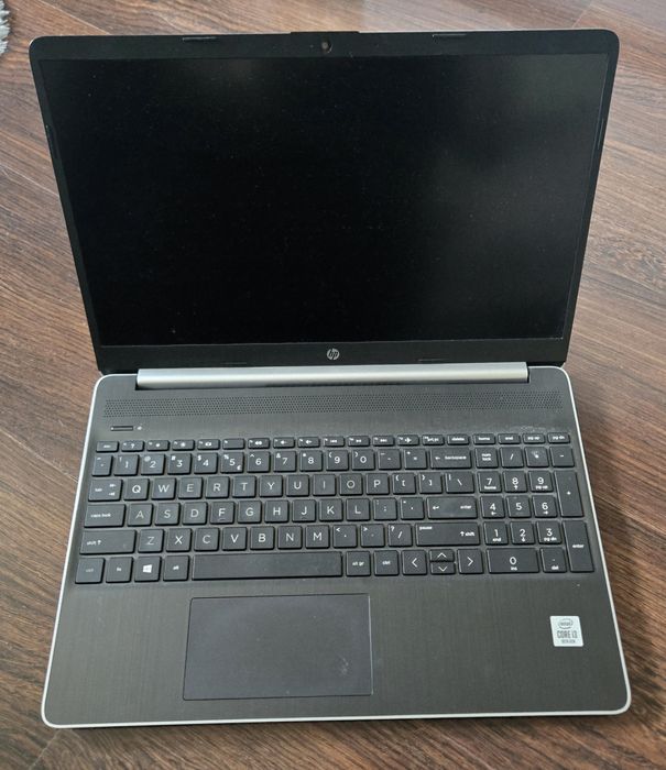 Laptop HP model 15s- fg1018nw