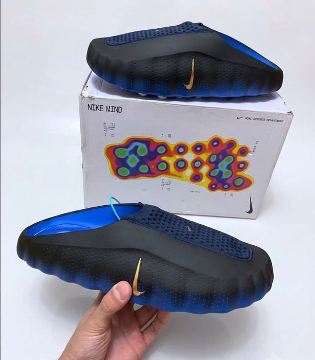 Тапки Nike Mind 001