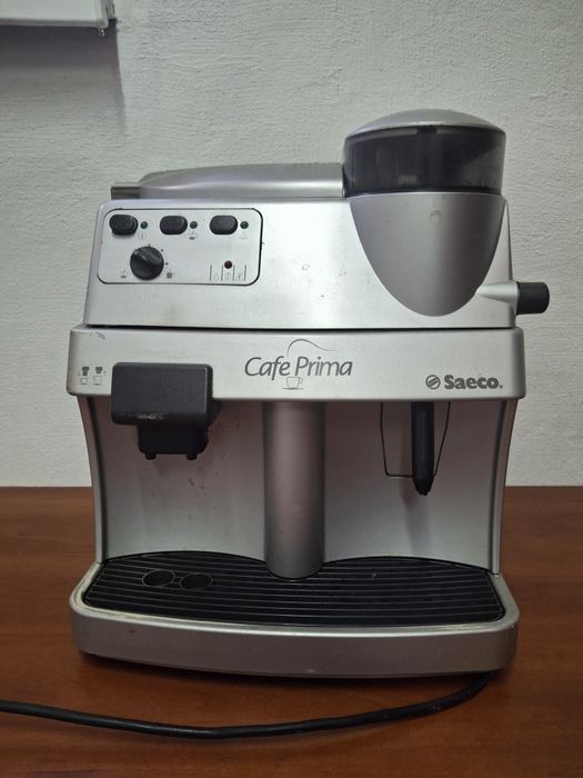 Кофемашина Saeco