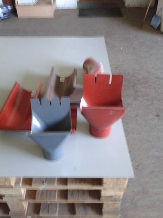 Narożnik rynny stalowy