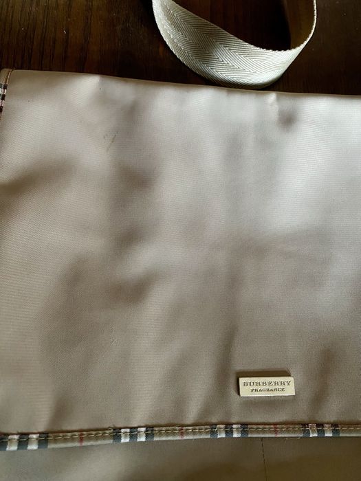 Saco Burberry como novo