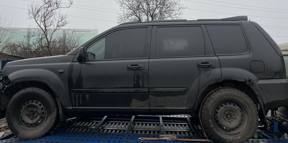 Разборка Nissan X-trail