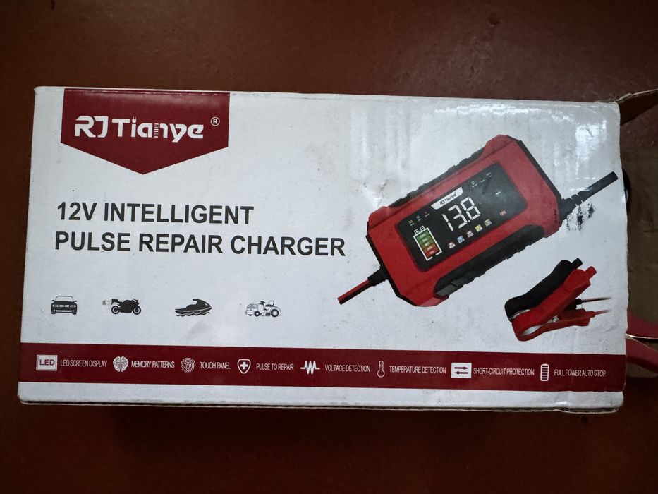 Зарядний пристрій 12v RG Tianye