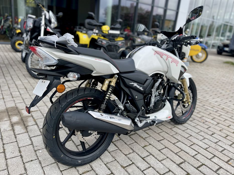 Мотоцикл TVS APACHE RTR 180