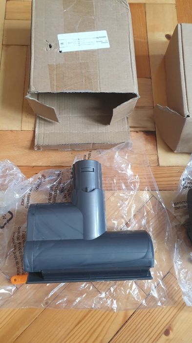 Щетка для шерсти dyson