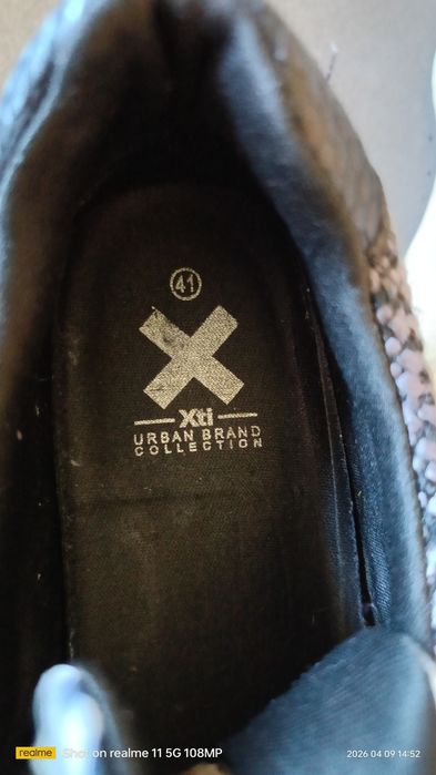 Sneakersy XTI 140094.