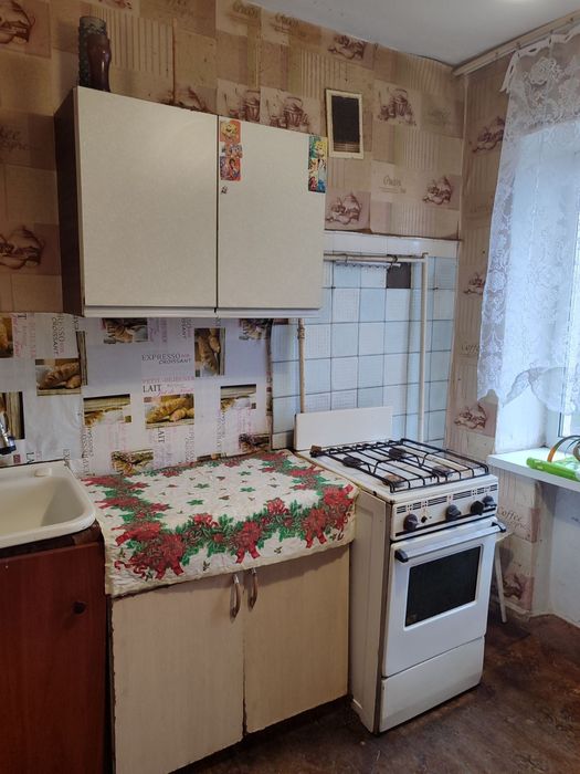 Здам 1 квартиру машбуд