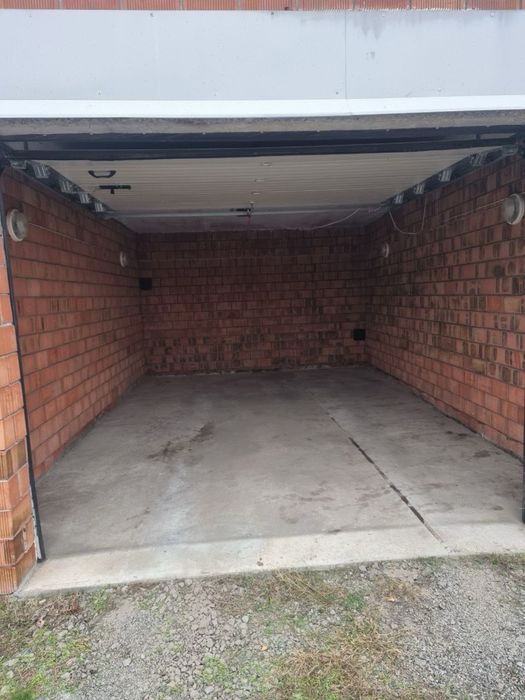 Продается гараж с электроворотами