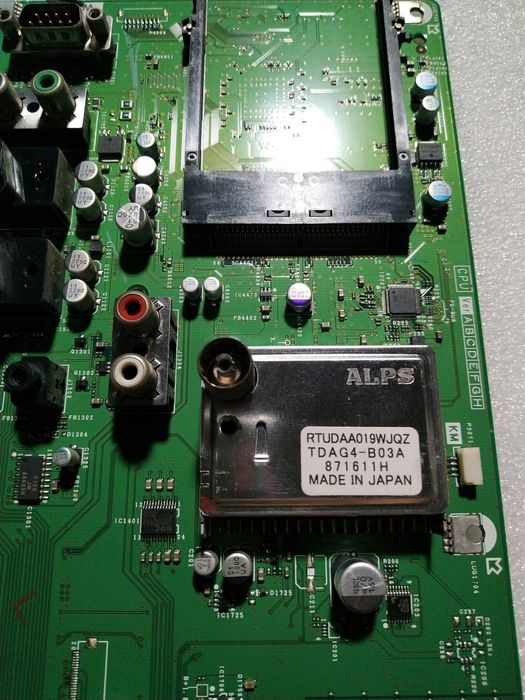 майн (материнская плата) TV Sharp Aquos 32"