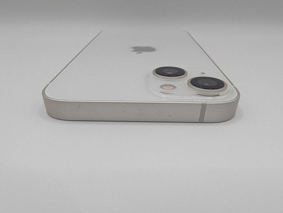 Smartfon iPhone 13 256GB biały stan: A+ bateria: 85% gwarancja