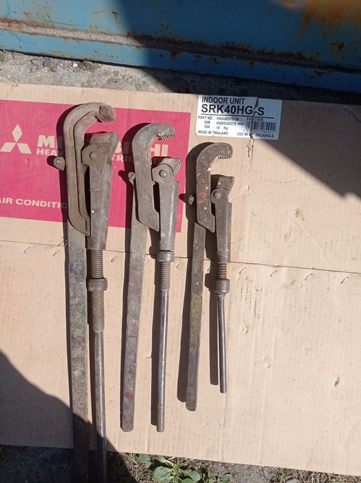 Ключ трубный газовый плашкодержатель