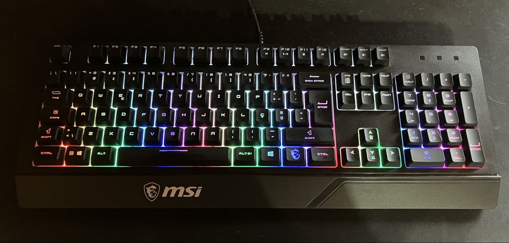 Teclado Gaming MSI GK20