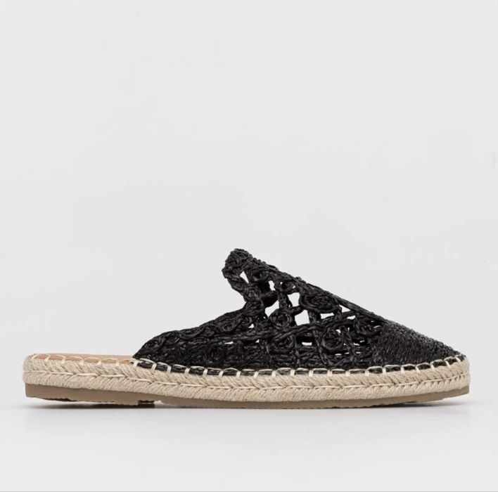 Шльопанці Answear Lab, 37 розм , нові