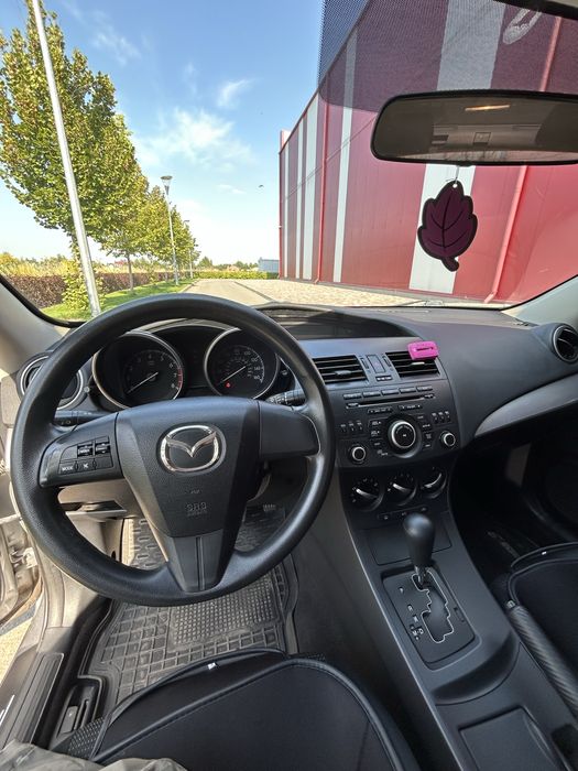 Продам Mazda 3 | 2л автомат