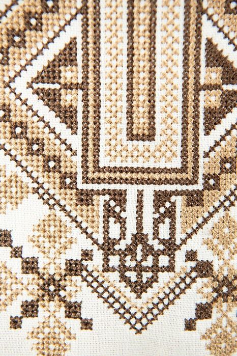 Лляні вишиванки для хлопчиків та підлітків