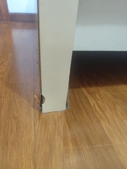 Vendo cama de solteiro IKEA, Colchão Não Incluído.