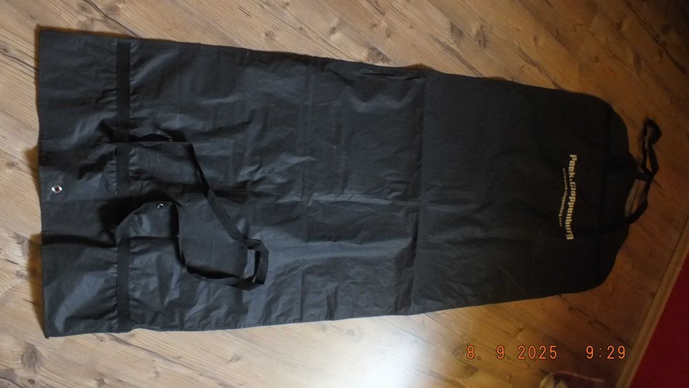 pokrowiec na ubrania