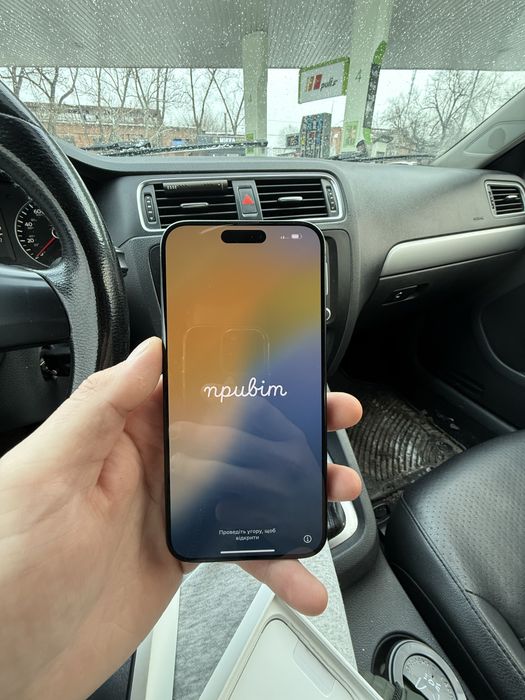 Продам iphone 15 pro max 256 GB физ сим