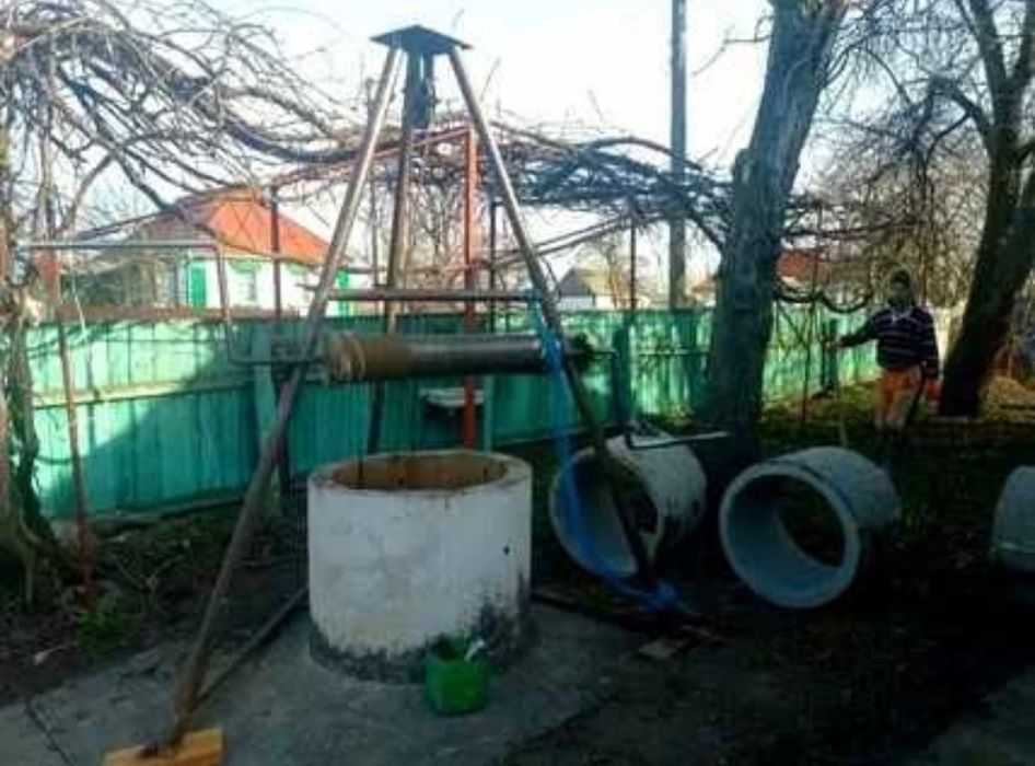 Копаємо криниці колодязь чистка копка колодец септик - Сантехніка та ...