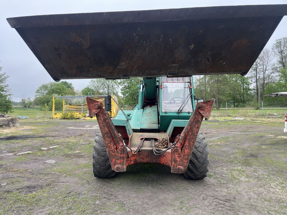 Manitou 1230.