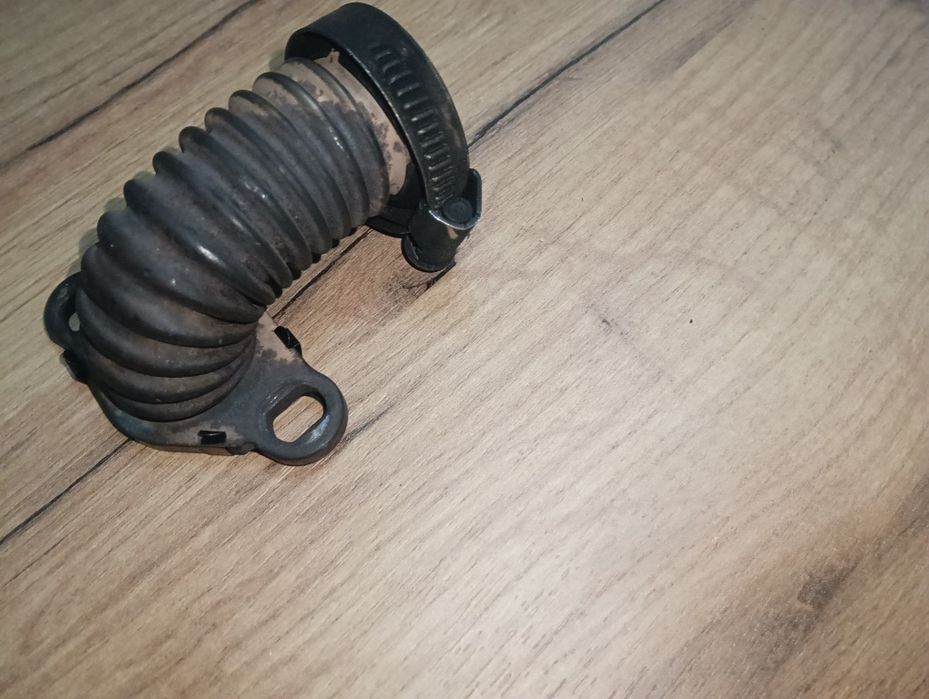 Kolano przewód rura EGR Clio 3 1.5 dci