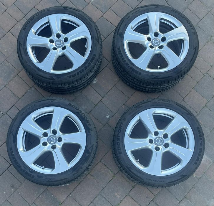 Komplet kół! R17 Aluminiowe felgi Opel.