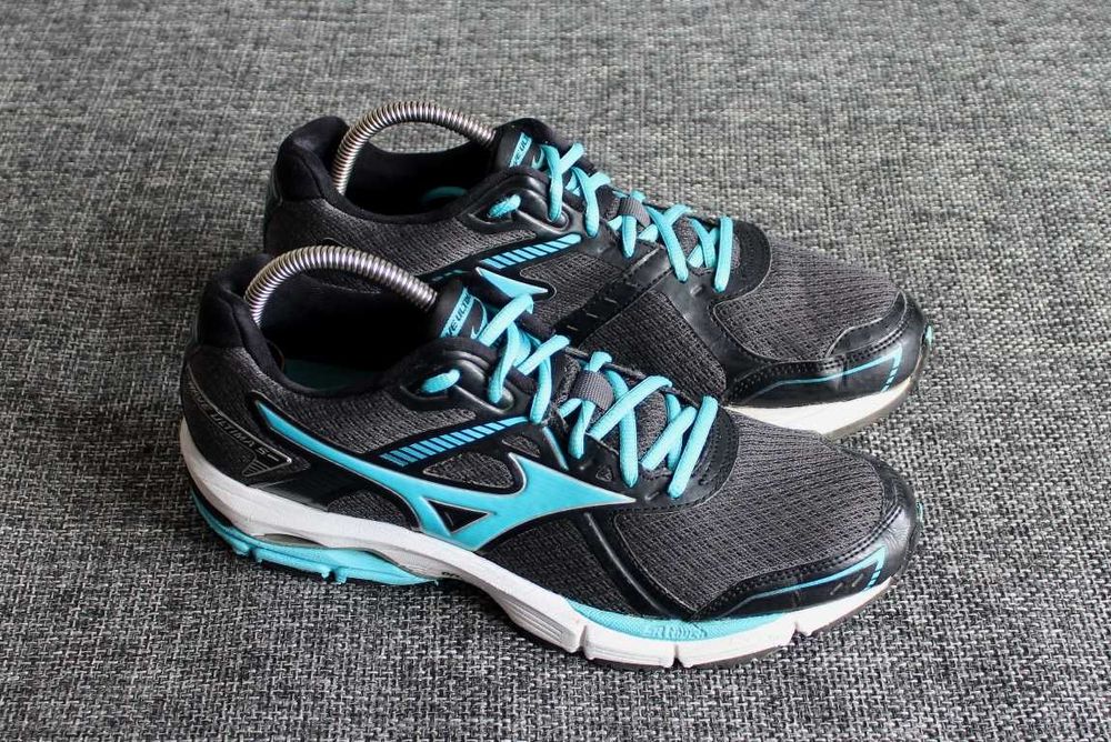 Кросівки бігові Mizuno Wave Ultima 5 Оригінал 42р