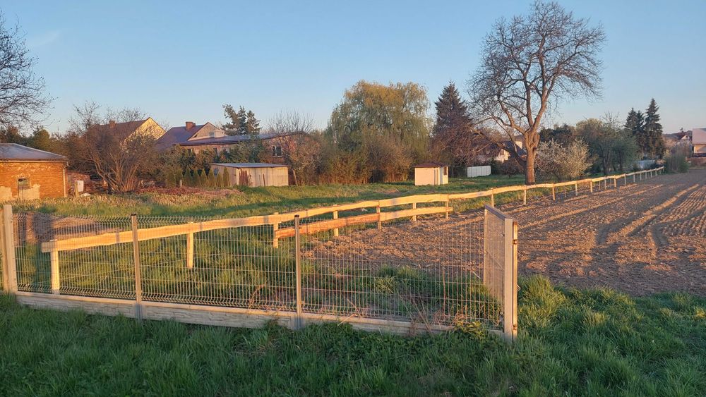 Działka budowlana 2300 m² w zabudowie mieszkalnej w Łące Prudnickiej - View 2